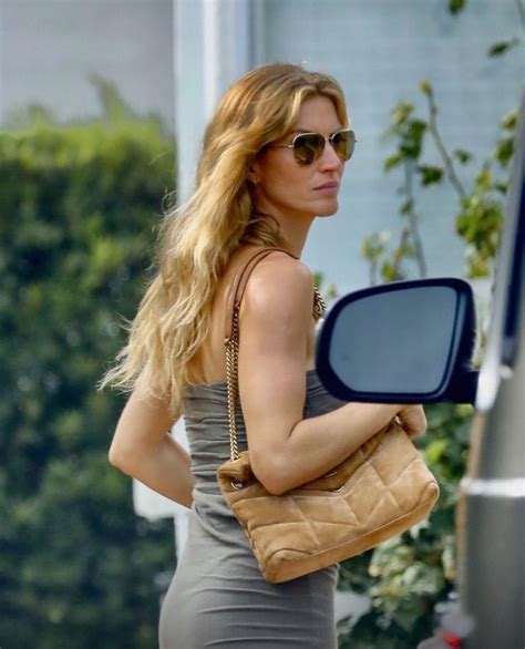 gisele bundchen puffer bag